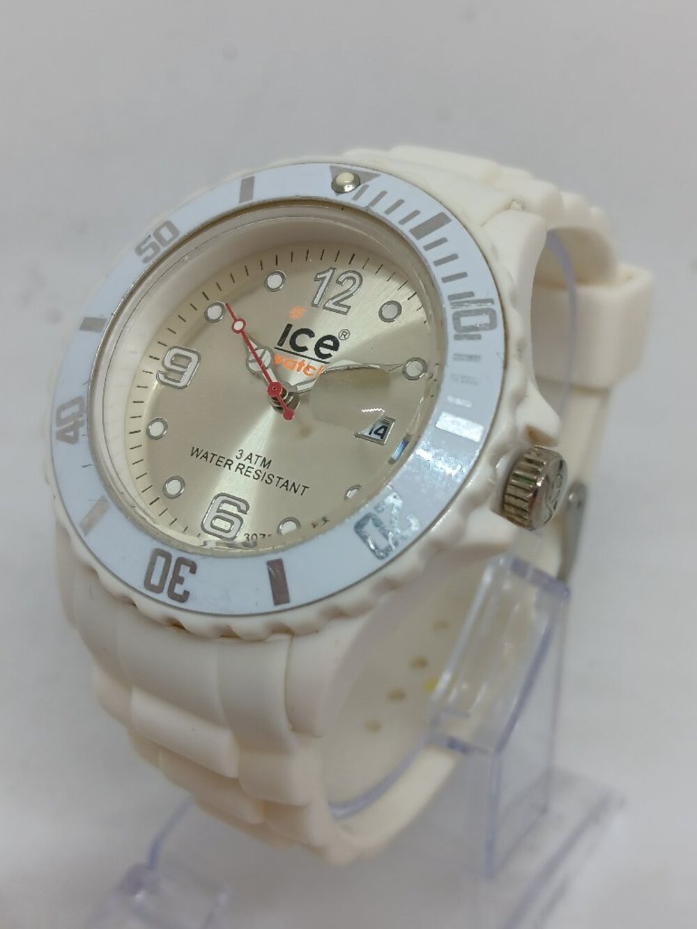 Ice-Watch 3073 Unisex 43mm White Dial Japanese Quartz Date Watch
